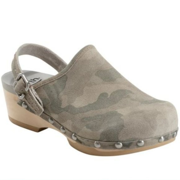 Earth Shoes - Earth Pine Tiku Platform Clog Leather Suede Taupe Grey Camo Size 8.5 NEW